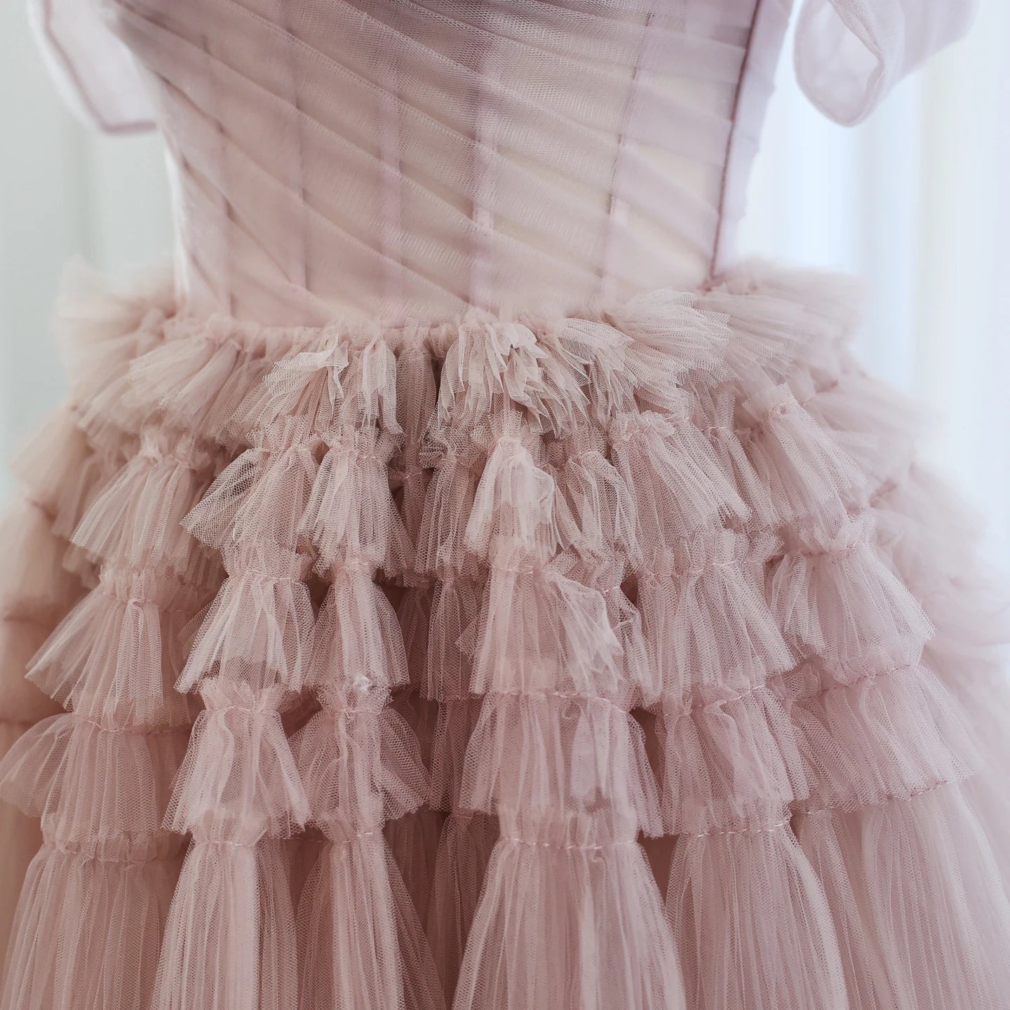 Blush Pink Off Shoulder Ruffles Evening Dress for Women Wedding Elegant Tiered Ball Gown Prom Party Desses