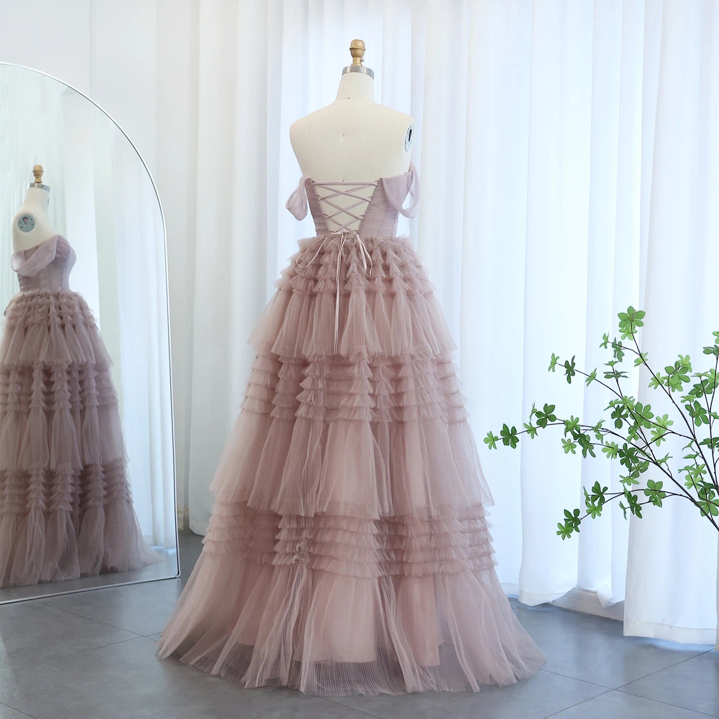 Blush Pink Off Shoulder Ruffles Evening Dress for Women Wedding Elegant Tiered Ball Gown Prom Party Desses