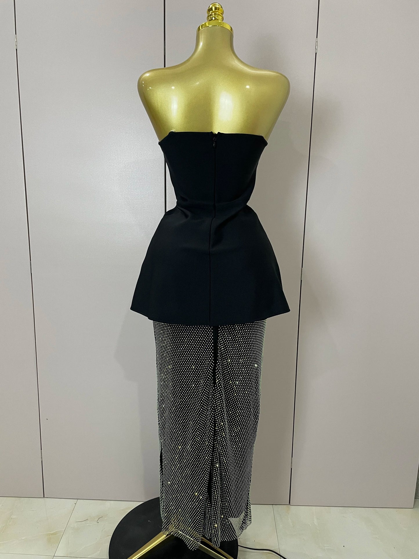 Luxury Birthday Gown High Quality Black Design Sleeveless Diamonds Top And Hot Diamond Skirt Suit Evening Party Dress